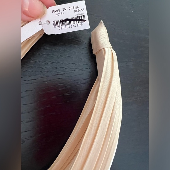 MADEWELL KNOTTED COVERED HEADBAND - Picture 9 of 10